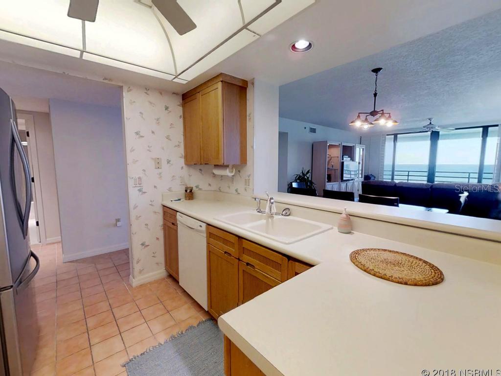 Ebb Tide Condo - Residential