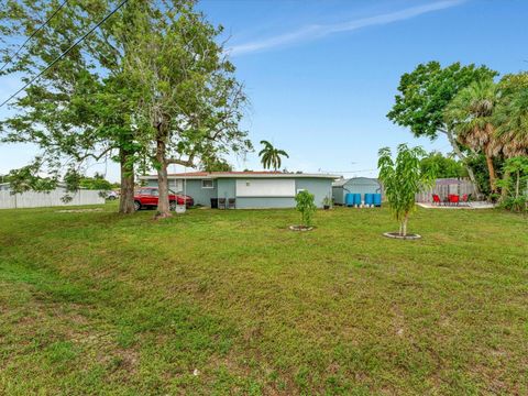 A home in BRADENTON