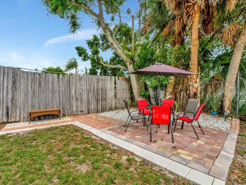 A home in BRADENTON