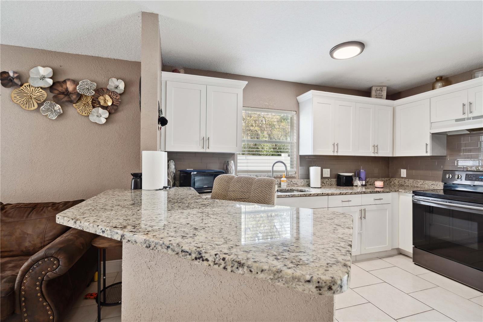 TAKOMAH TRAIL SUB REPL - Residential