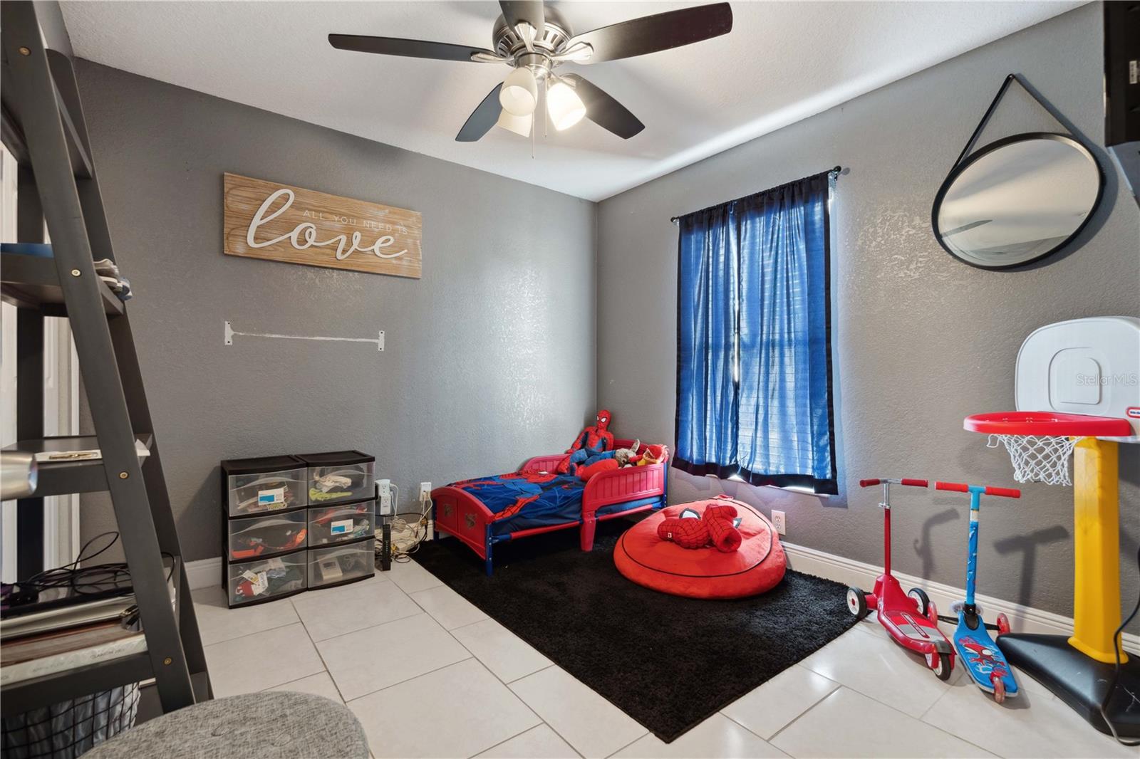 TAKOMAH TRAIL SUB REPL - Residential