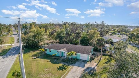 311 RAVENNA STREET N NOKOMIS FL 34275