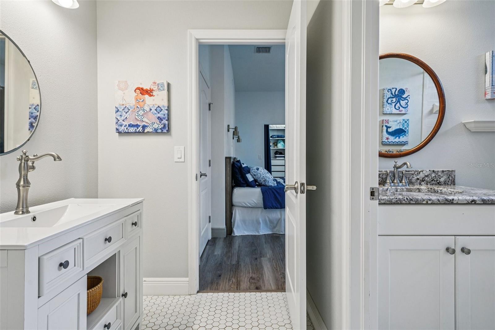 VERANDAH SUB - Residential