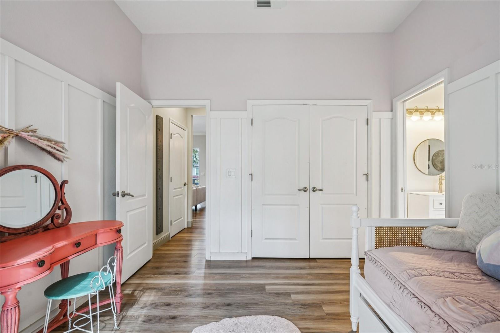 VERANDAH SUB - Residential