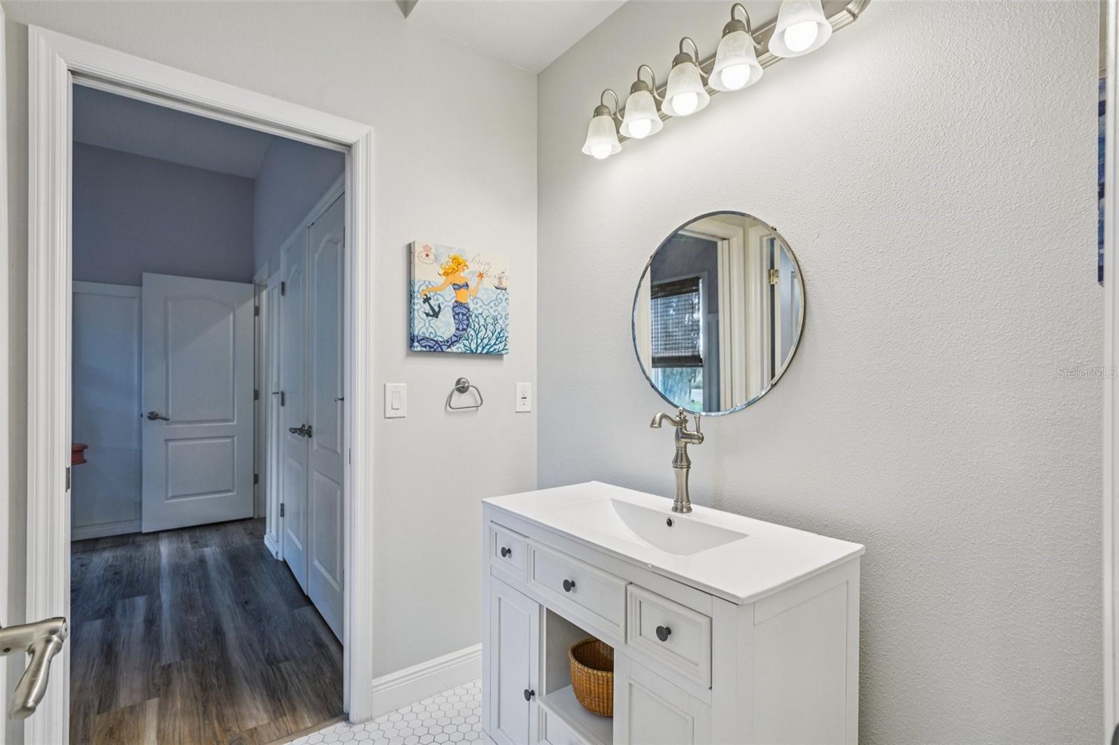 VERANDAH SUB - Residential