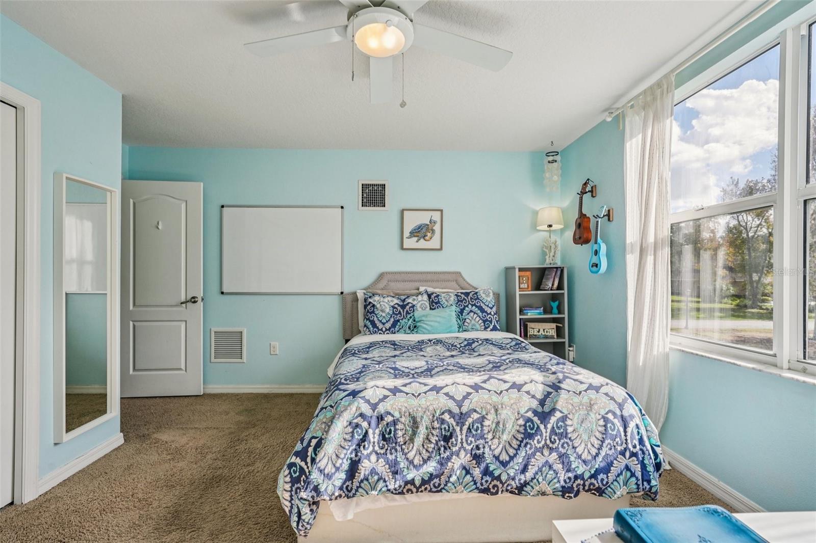 VERANDAH SUB - Residential