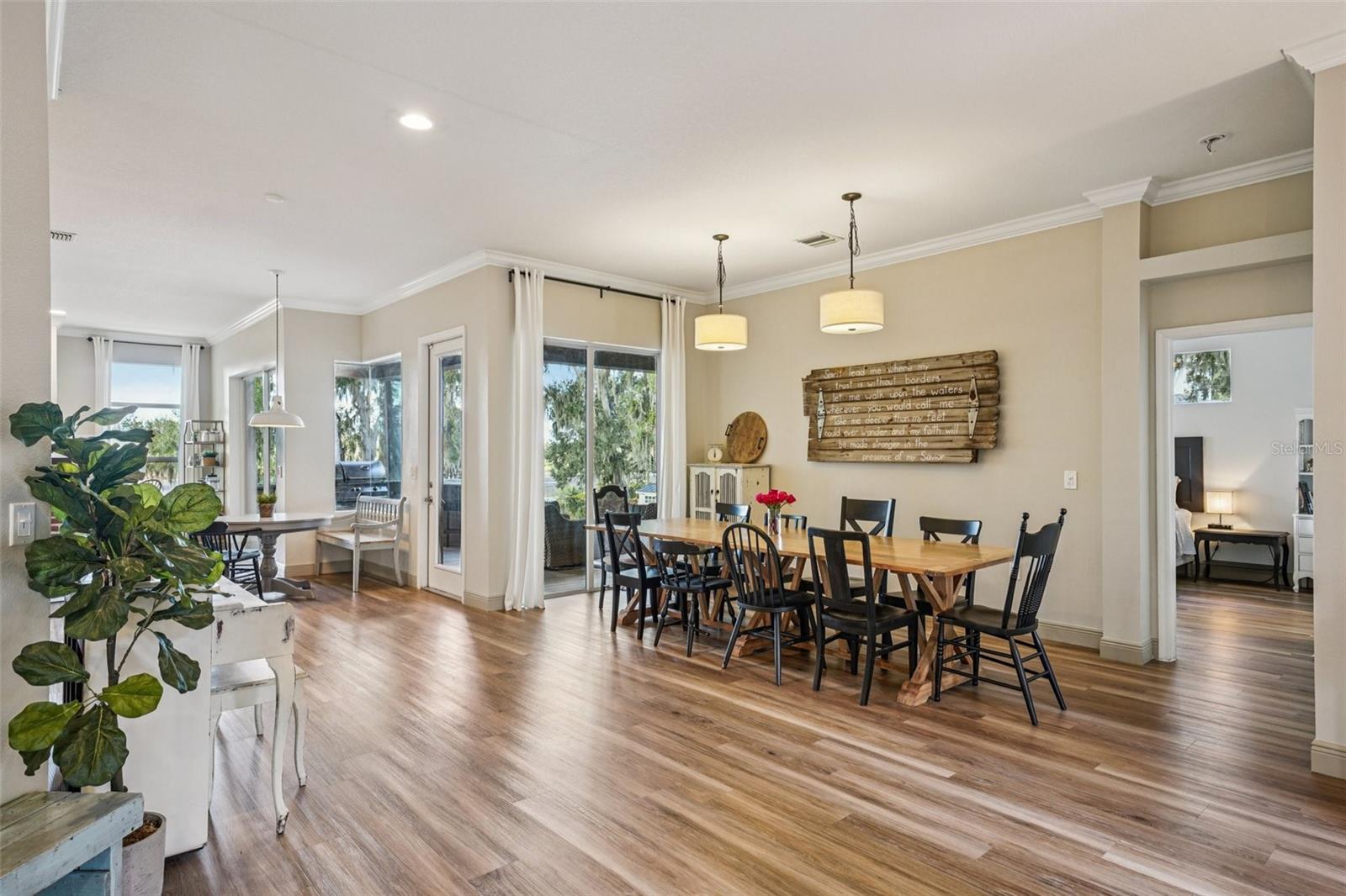 VERANDAH SUB - Residential