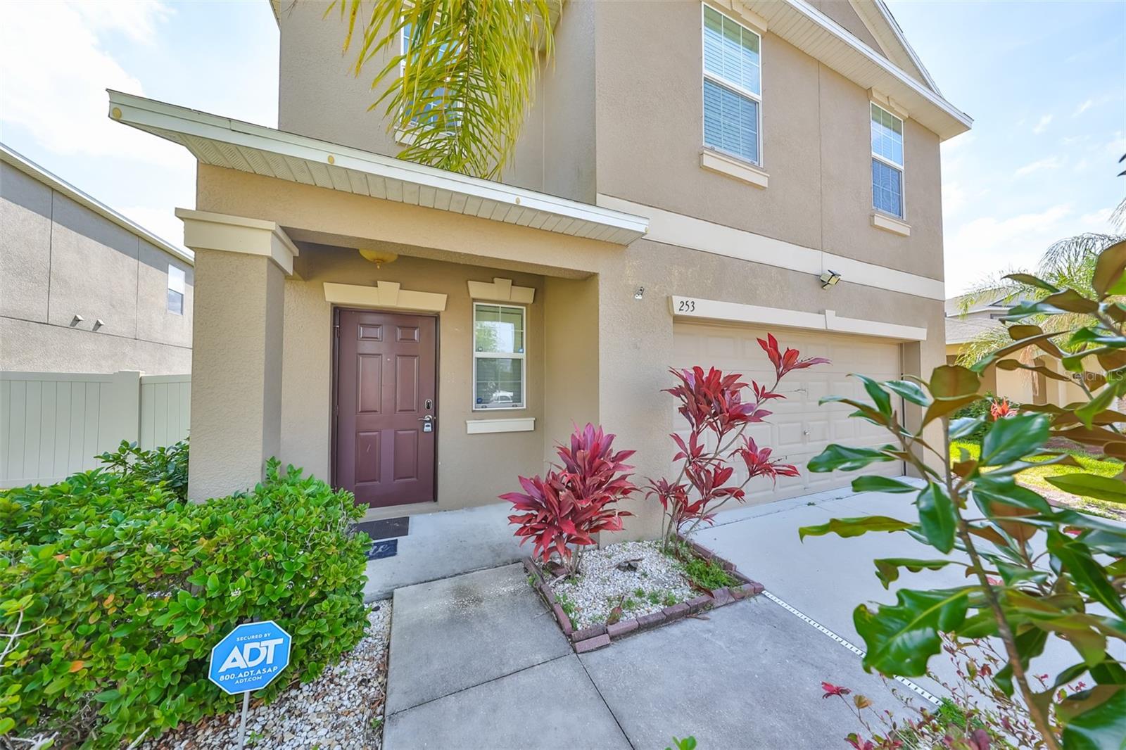 253 CASCADE BEND DRIVE