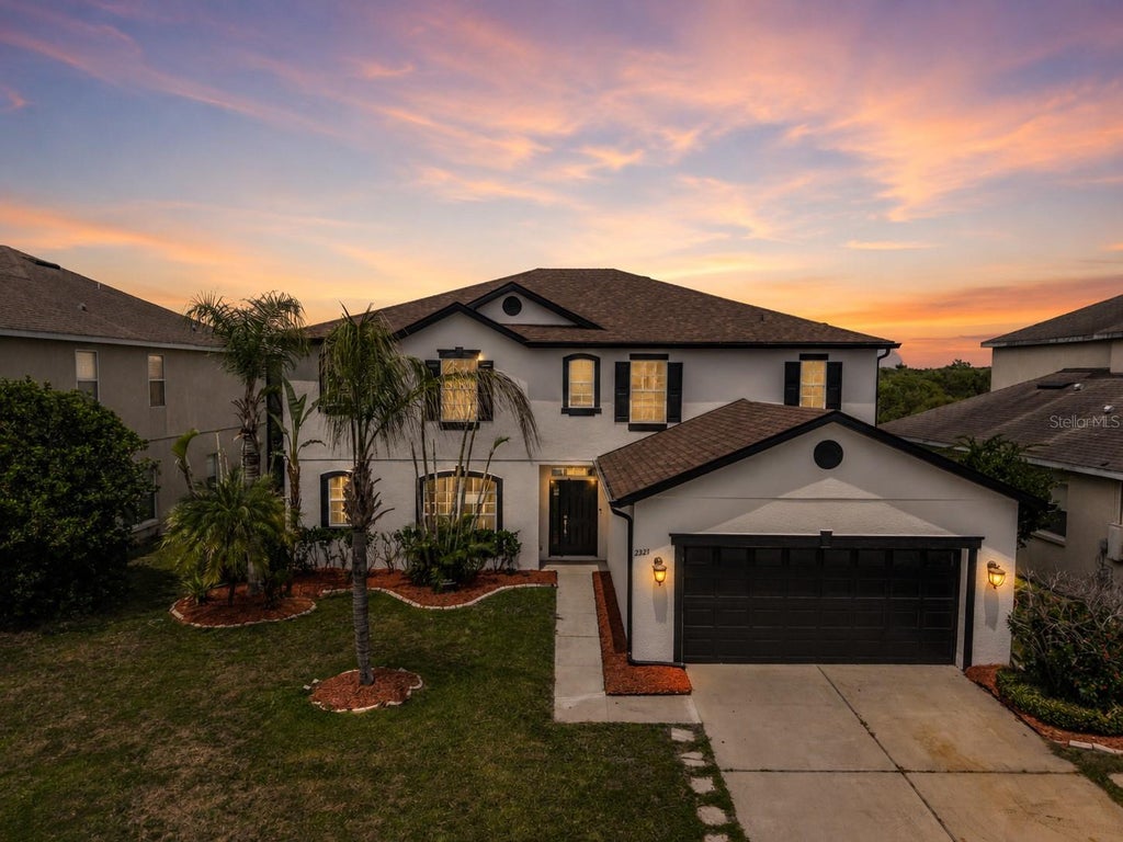 Photo of 2321 The Oaks Boulevard, Kissimmee, FL 34746 (MLS # S5156742)