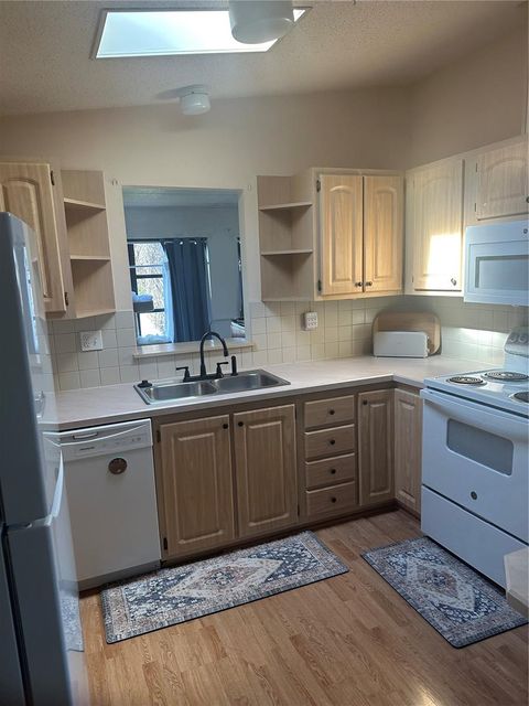 Tiny photo for 1710 Lilly Lane, Lady Lake, FL 32159 (MLS # G5109044)