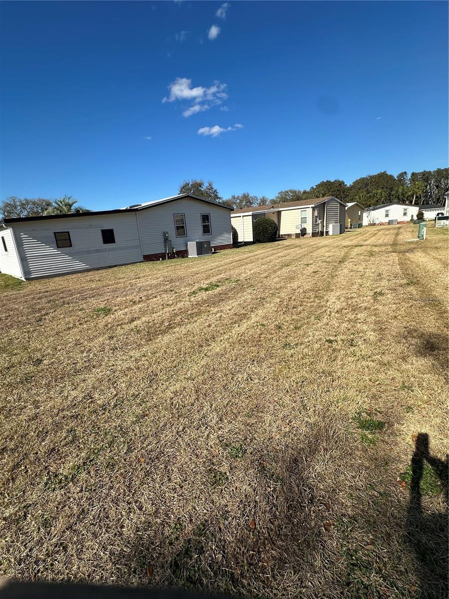 LADY LAKE ORANGE BLOSSOM GARDENS UNIT 08 - Residential