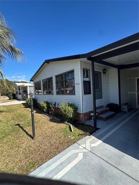 Photo of 1710 Lilly Lane, Lady Lake, FL 32159 (MLS # G5109044)