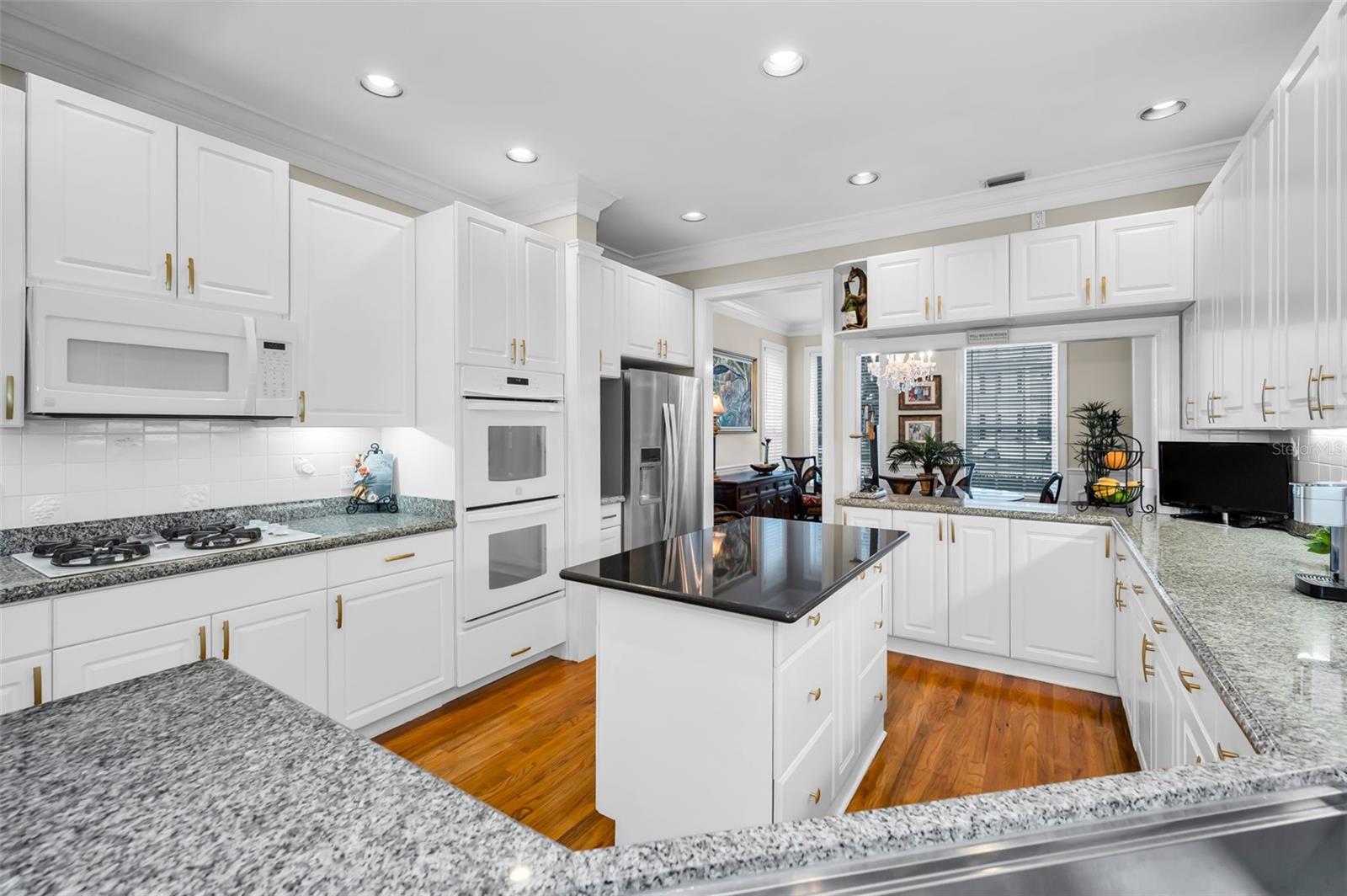 CLAIR MEL SUB UNIT - Residential