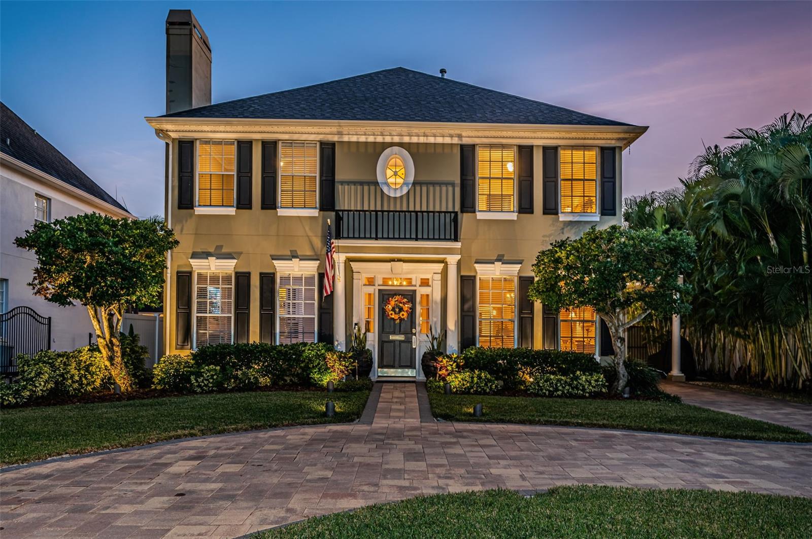 4014 W DE LEON STREET