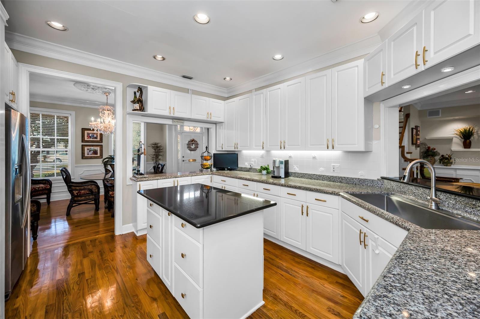 CLAIR MEL SUB UNIT - Residential