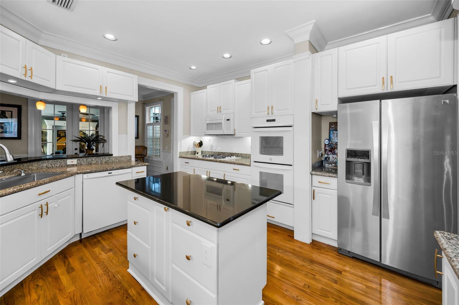 CLAIR MEL SUB UNIT - Residential