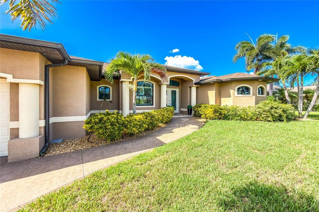 Photo of 4 White Marsh Lane, Rotonda West, FL 33947 (MLS # D6148265)