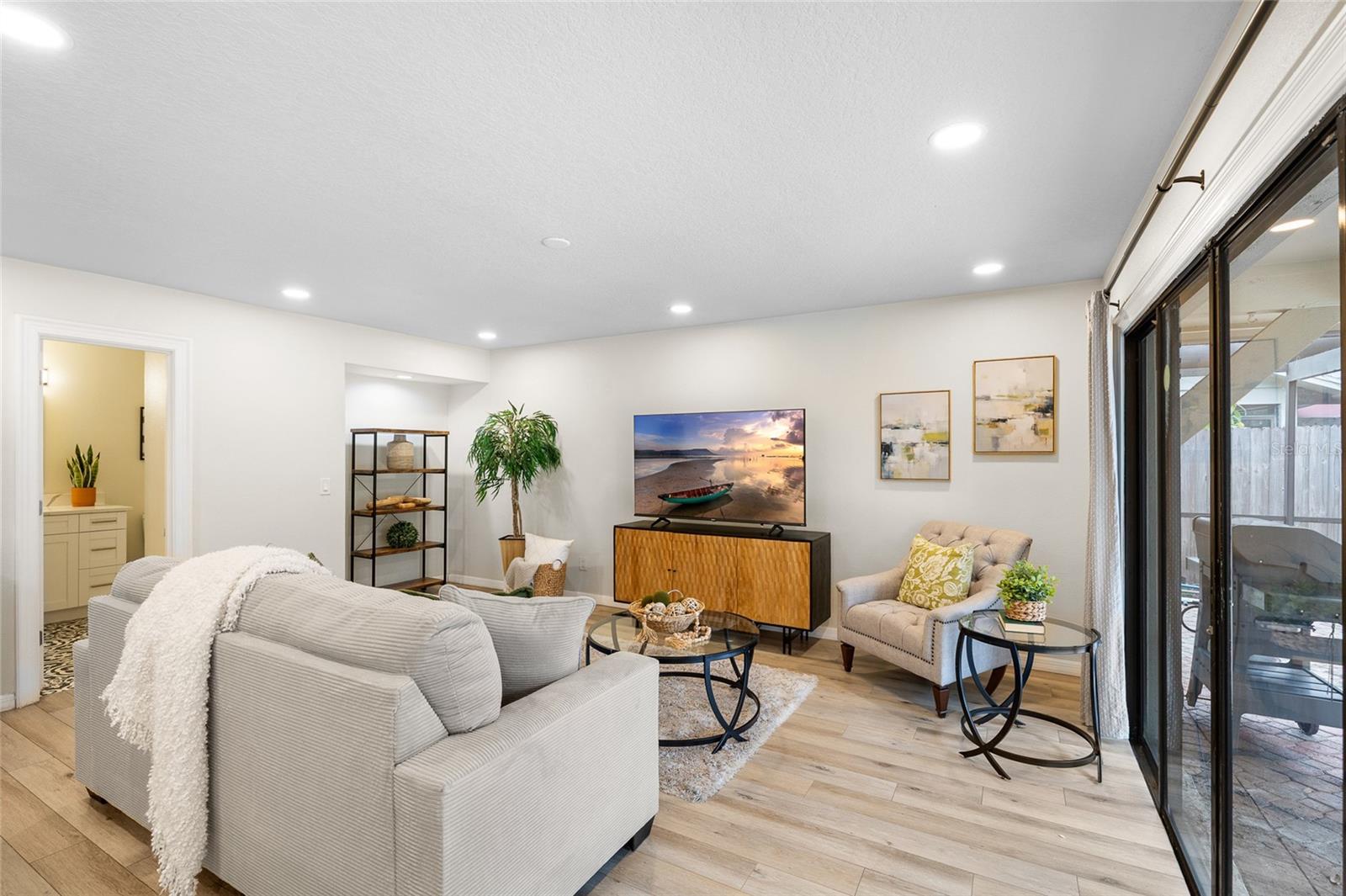 CARROLLWOOD VILLAGE PH 2 VI - Residential
