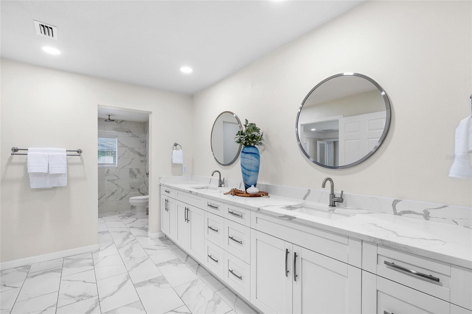 CARROLLWOOD VILLAGE PH 2 VI - Residential