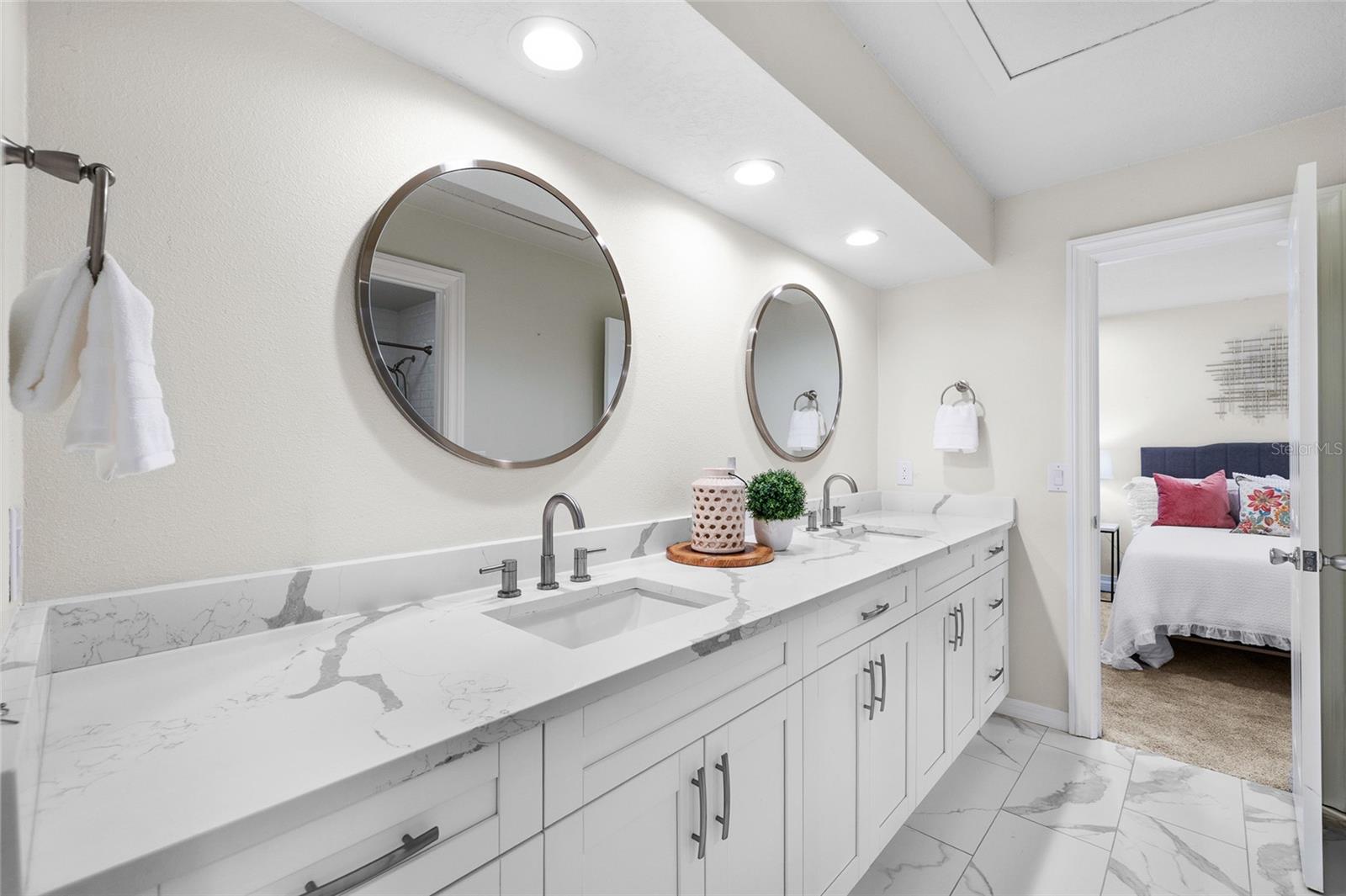 CARROLLWOOD VILLAGE PH 2 VI - Residential