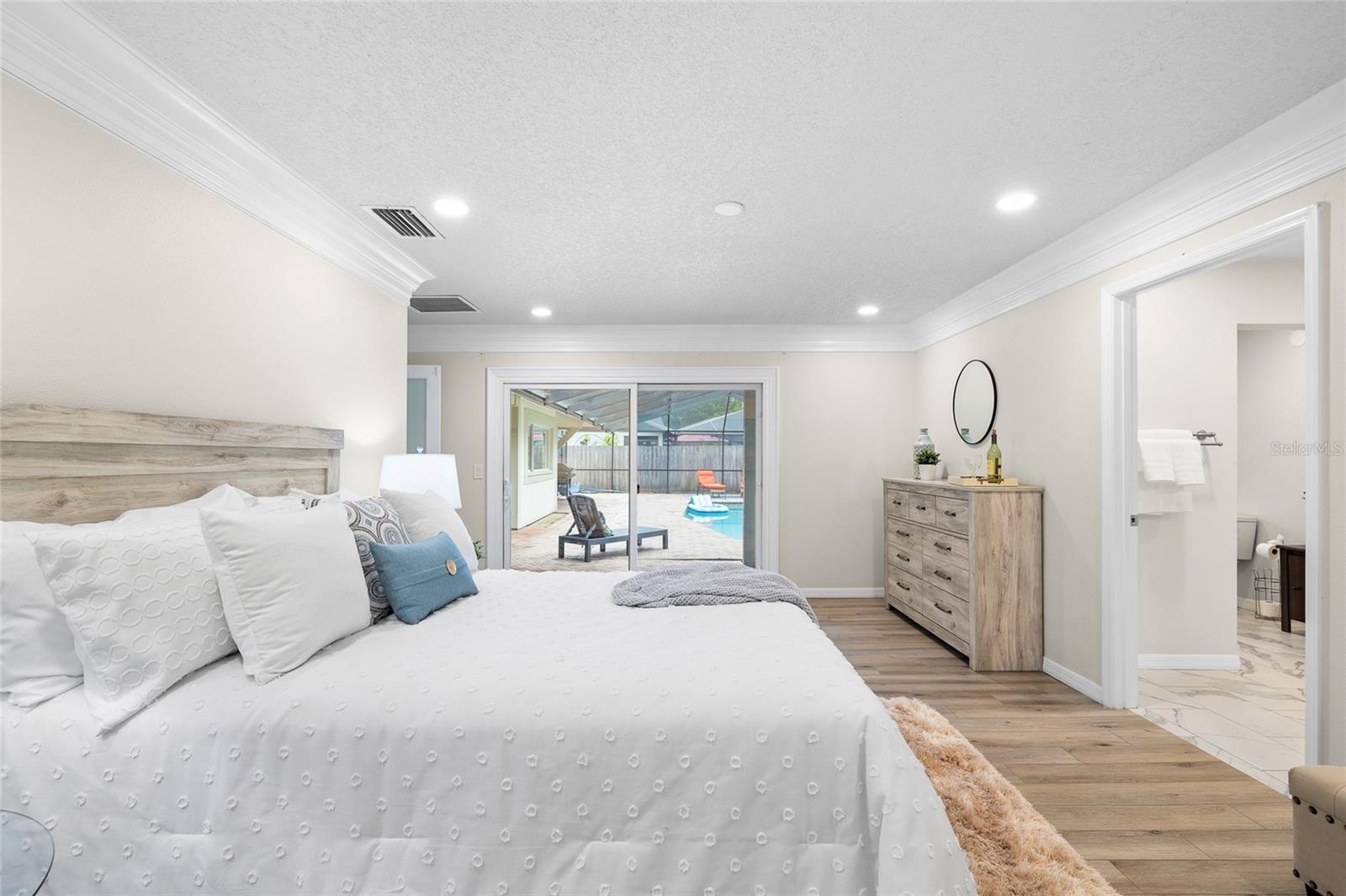 CARROLLWOOD VILLAGE PH 2 VI - Residential