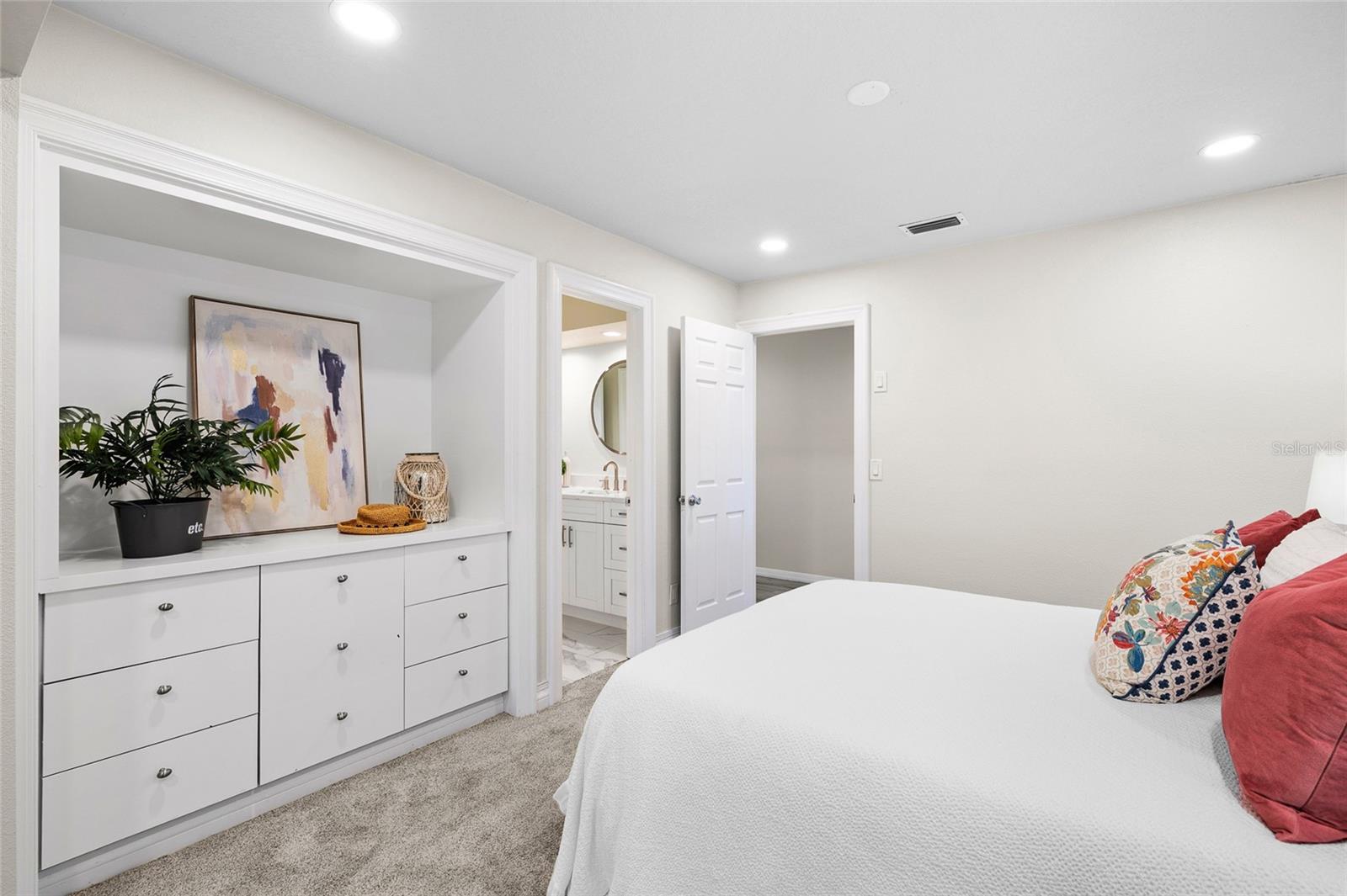 CARROLLWOOD VILLAGE PH 2 VI - Residential