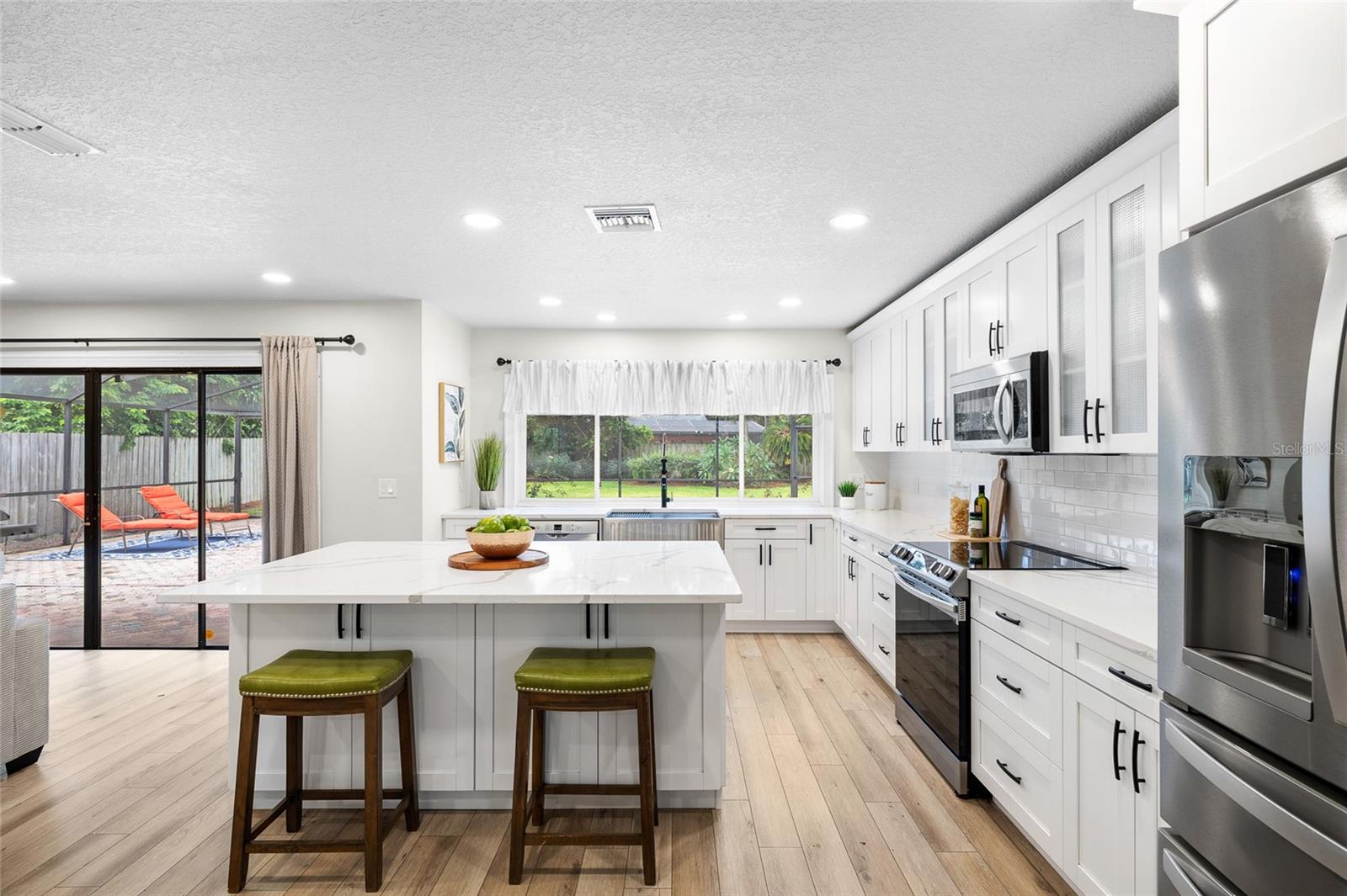 CARROLLWOOD VILLAGE PH 2 VI - Residential