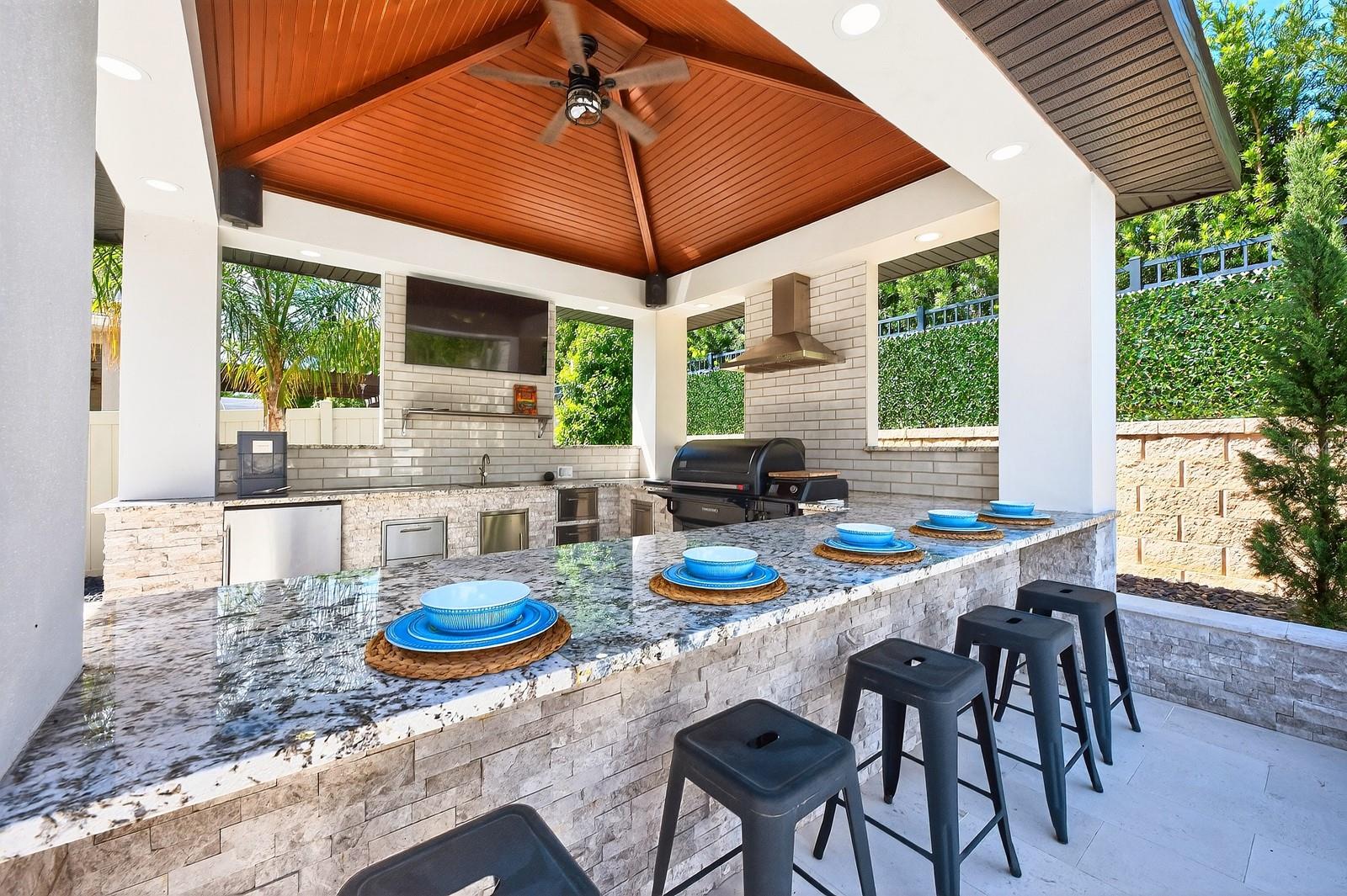 JOHNS LAKE LANDING - Residential