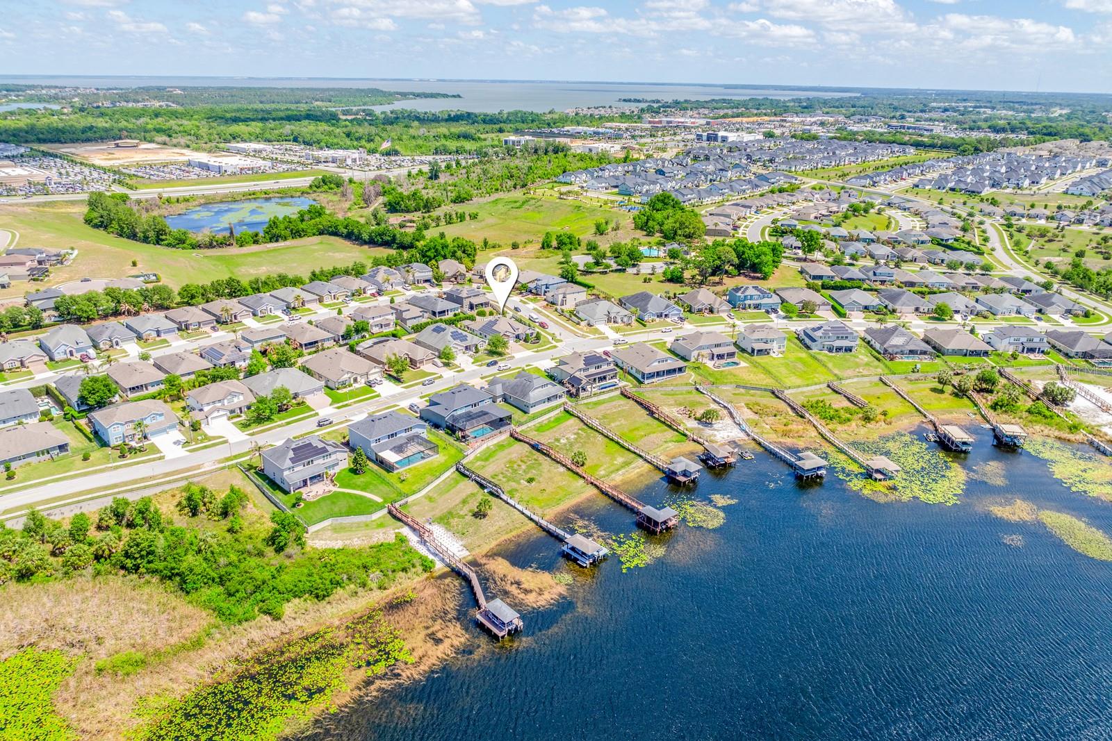 JOHNS LAKE LANDING - Residential