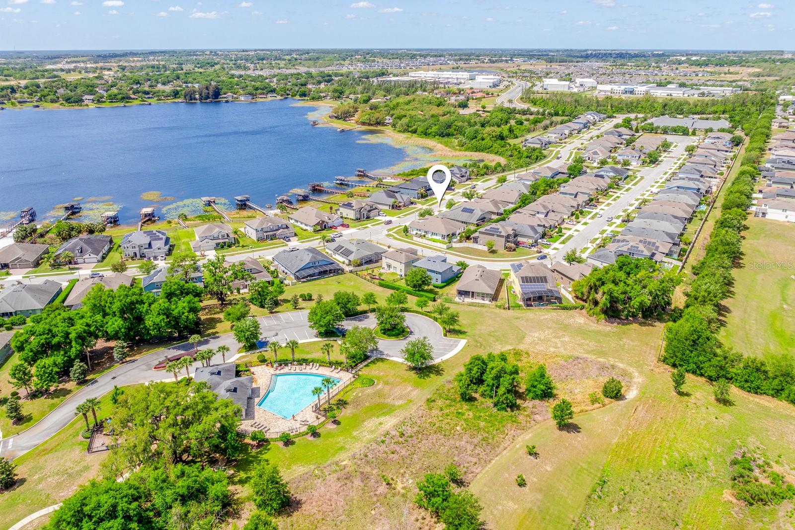 JOHNS LAKE LANDING - Residential