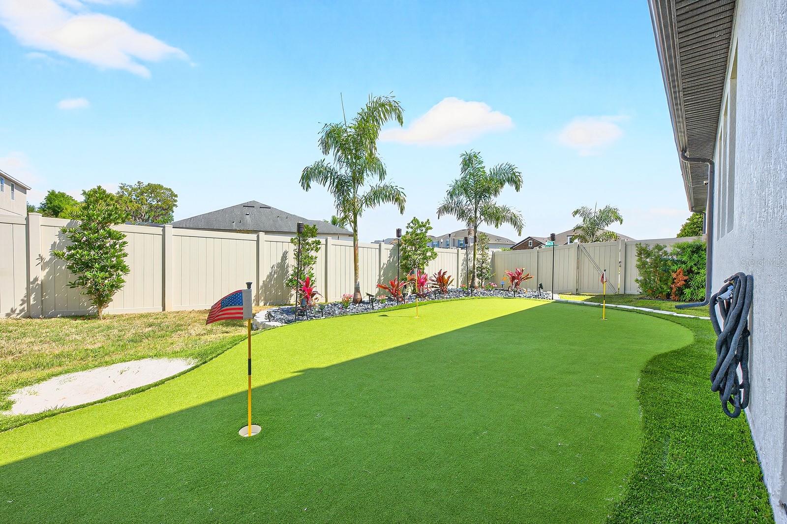 JOHNS LAKE LANDING - Residential