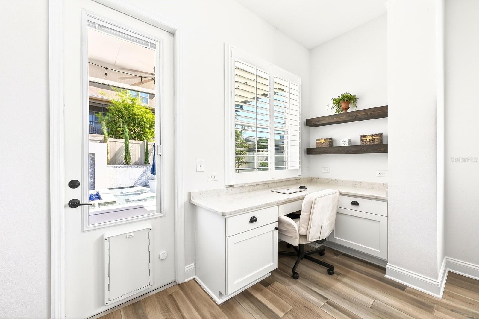 JOHNS LAKE LANDING - Residential