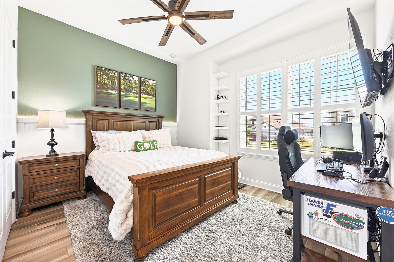 JOHNS LAKE LANDING - Residential