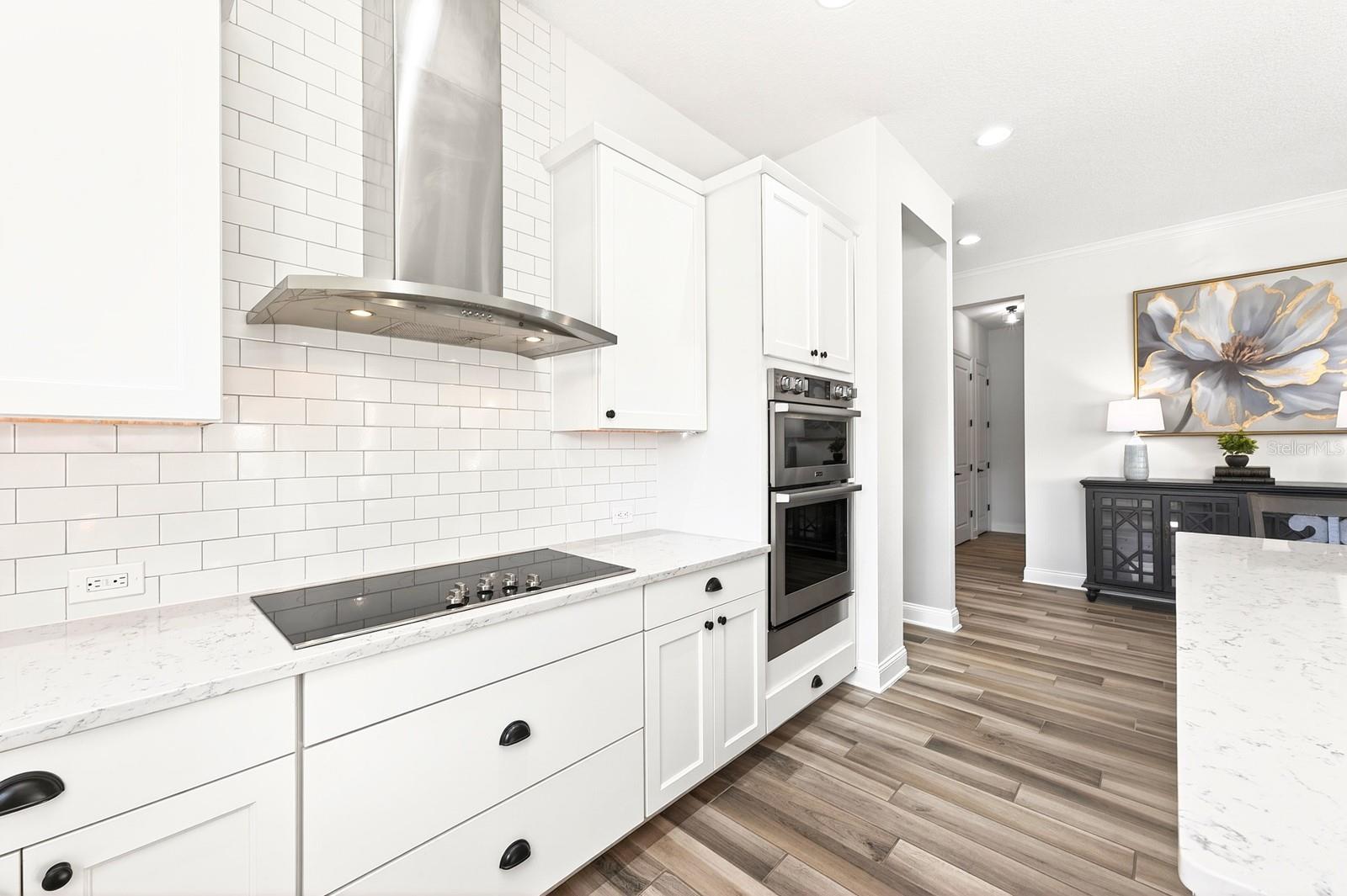 JOHNS LAKE LANDING - Residential