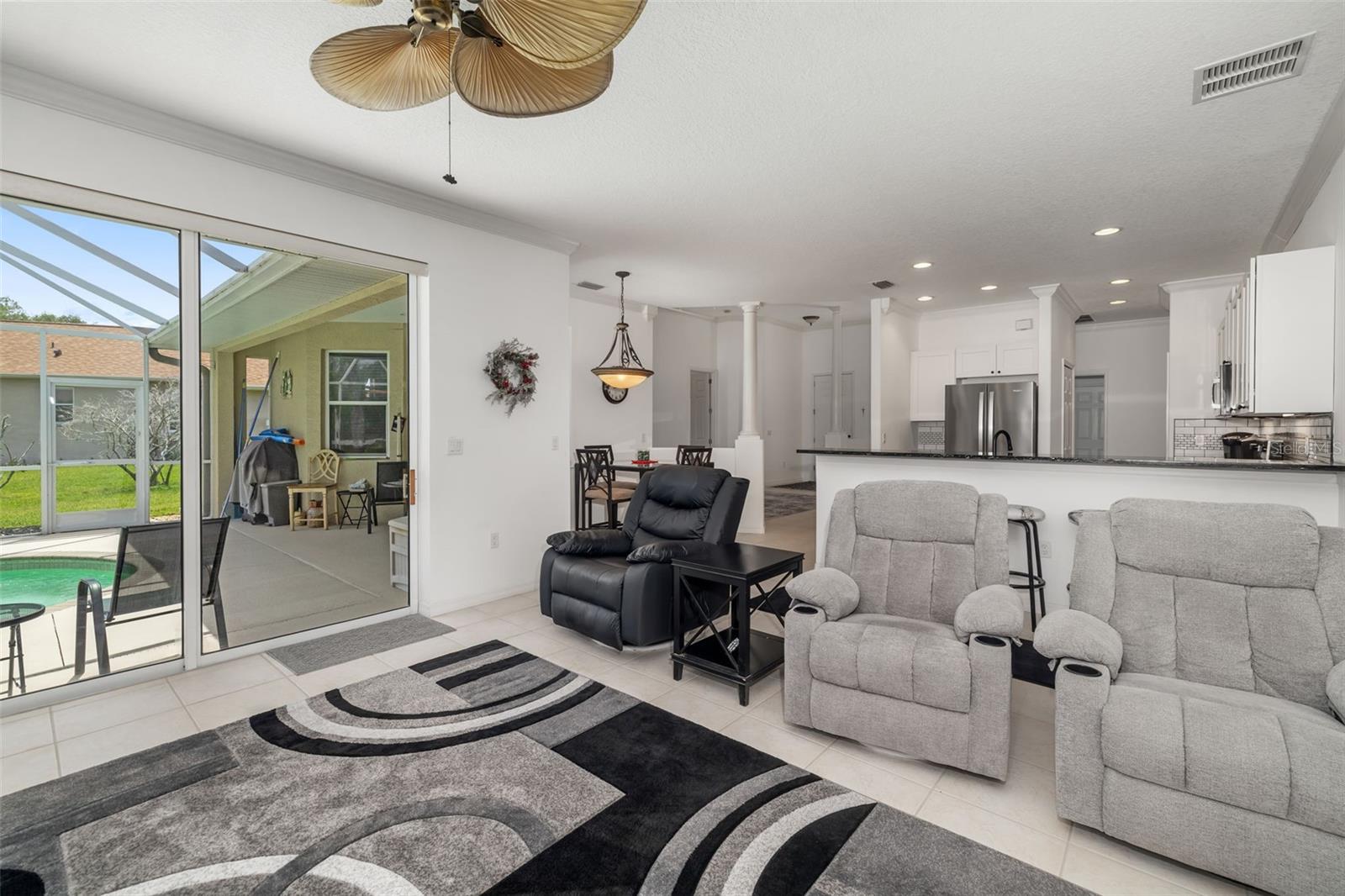 LAUREL MEADOWS - Residential