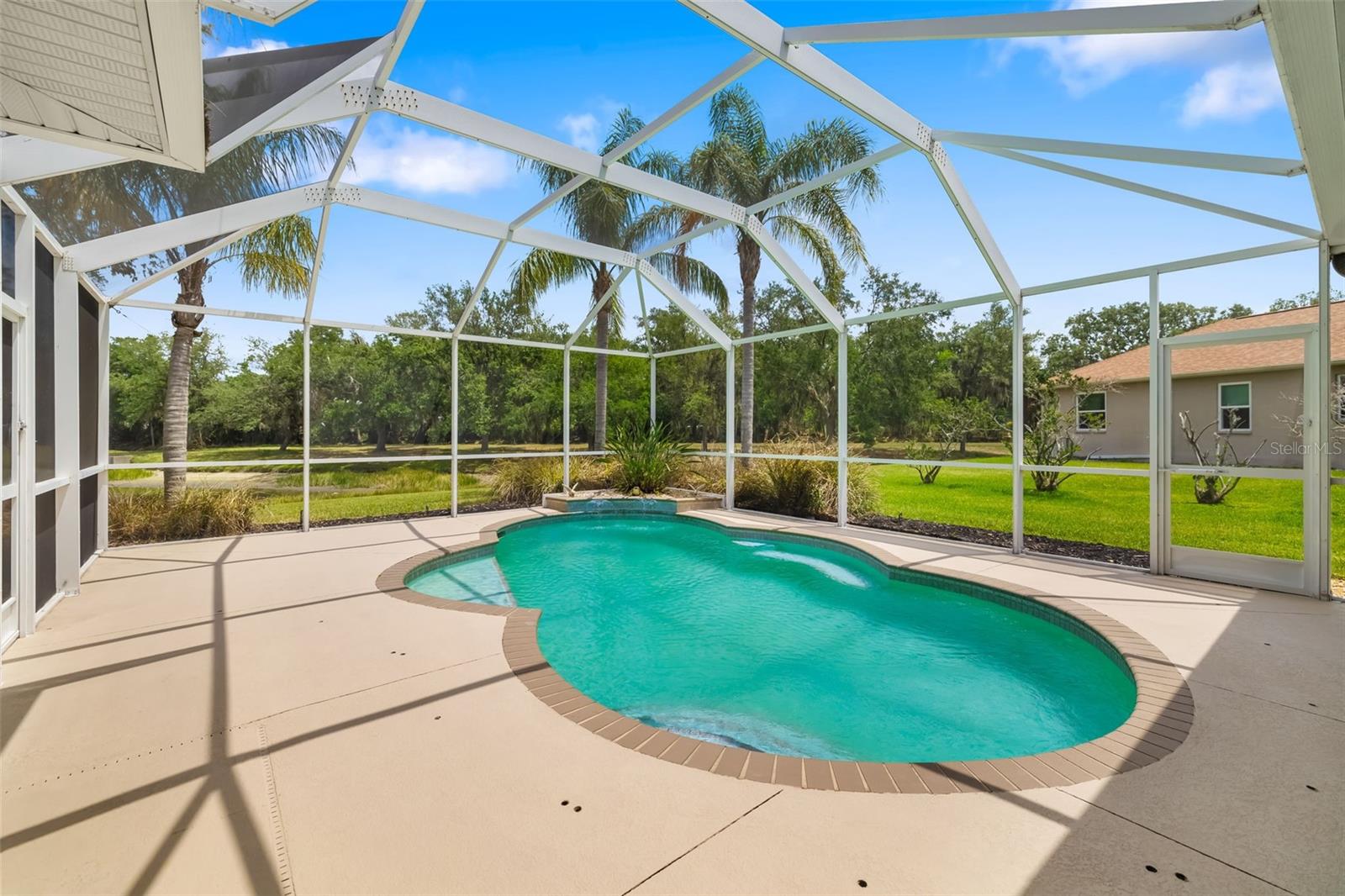 LAUREL MEADOWS - Residential