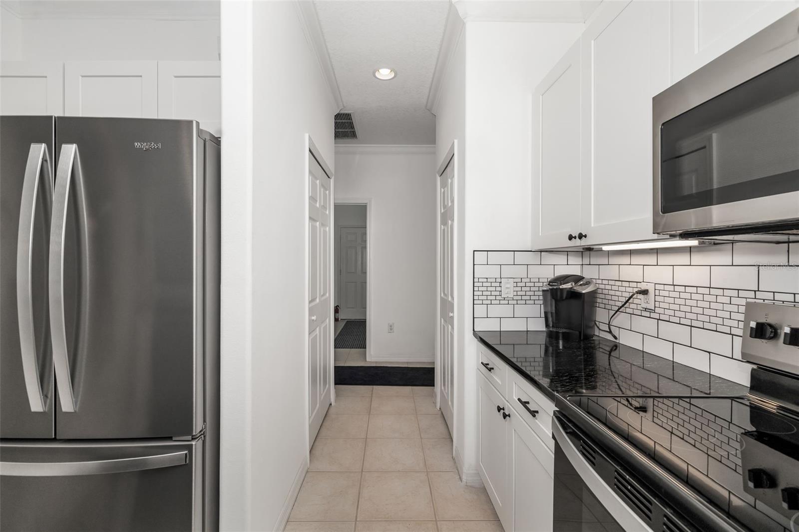 LAUREL MEADOWS - Residential