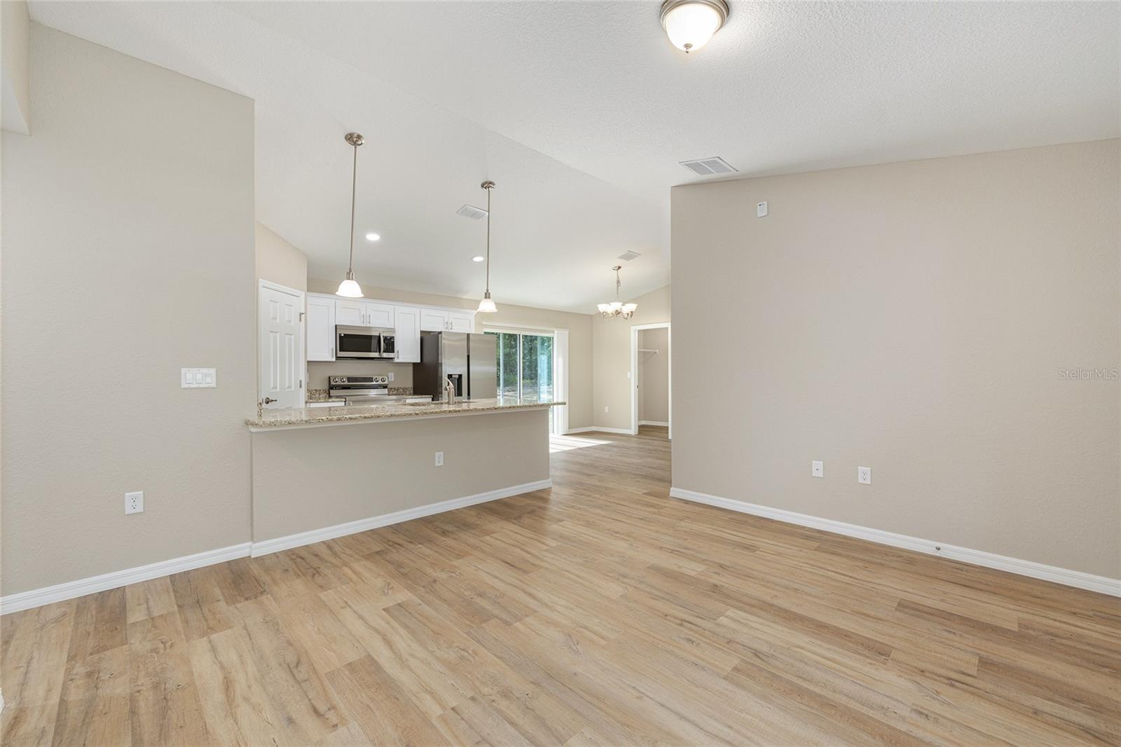 11300 N ANGEL TERRACE