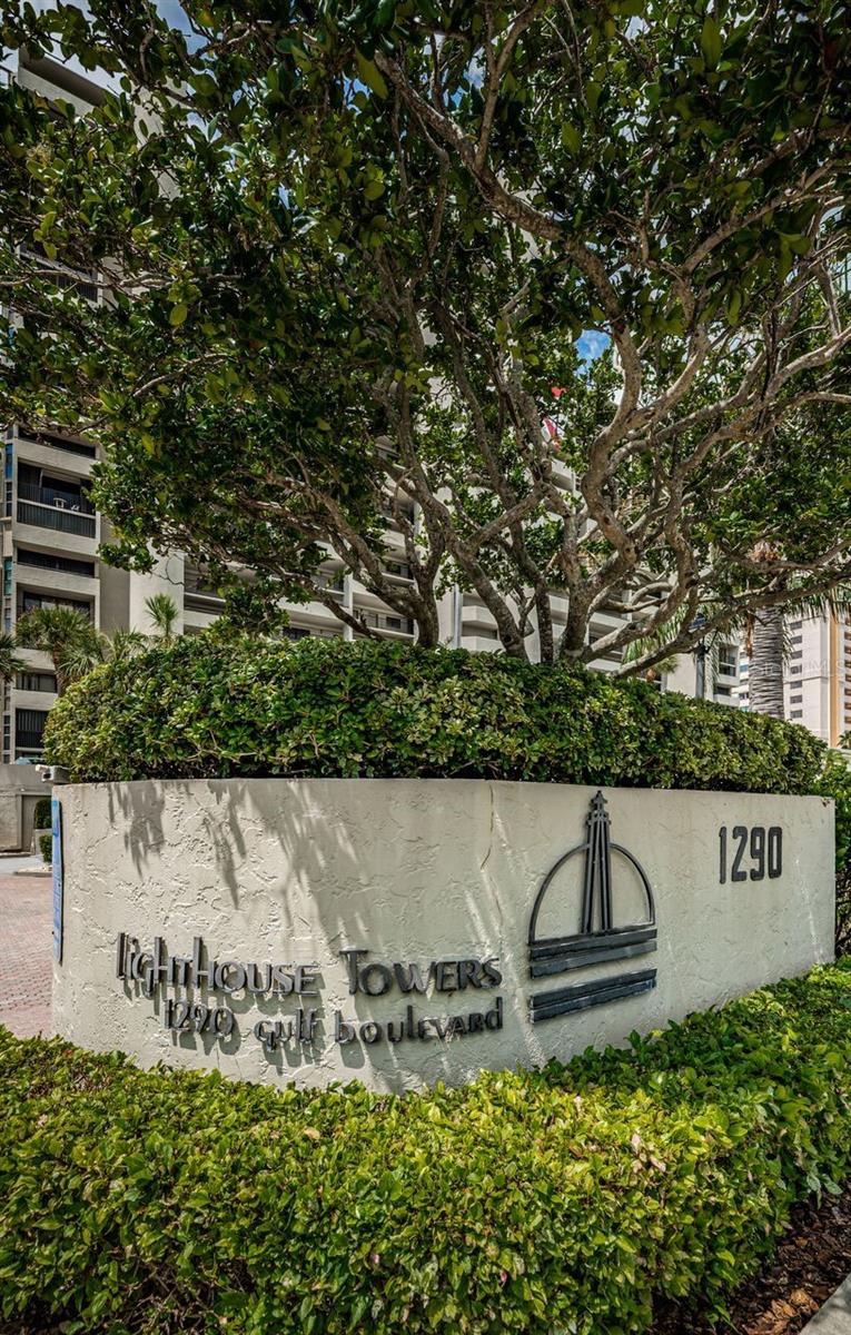 LIGHTHOUSE TOWERS CONDO - Residential