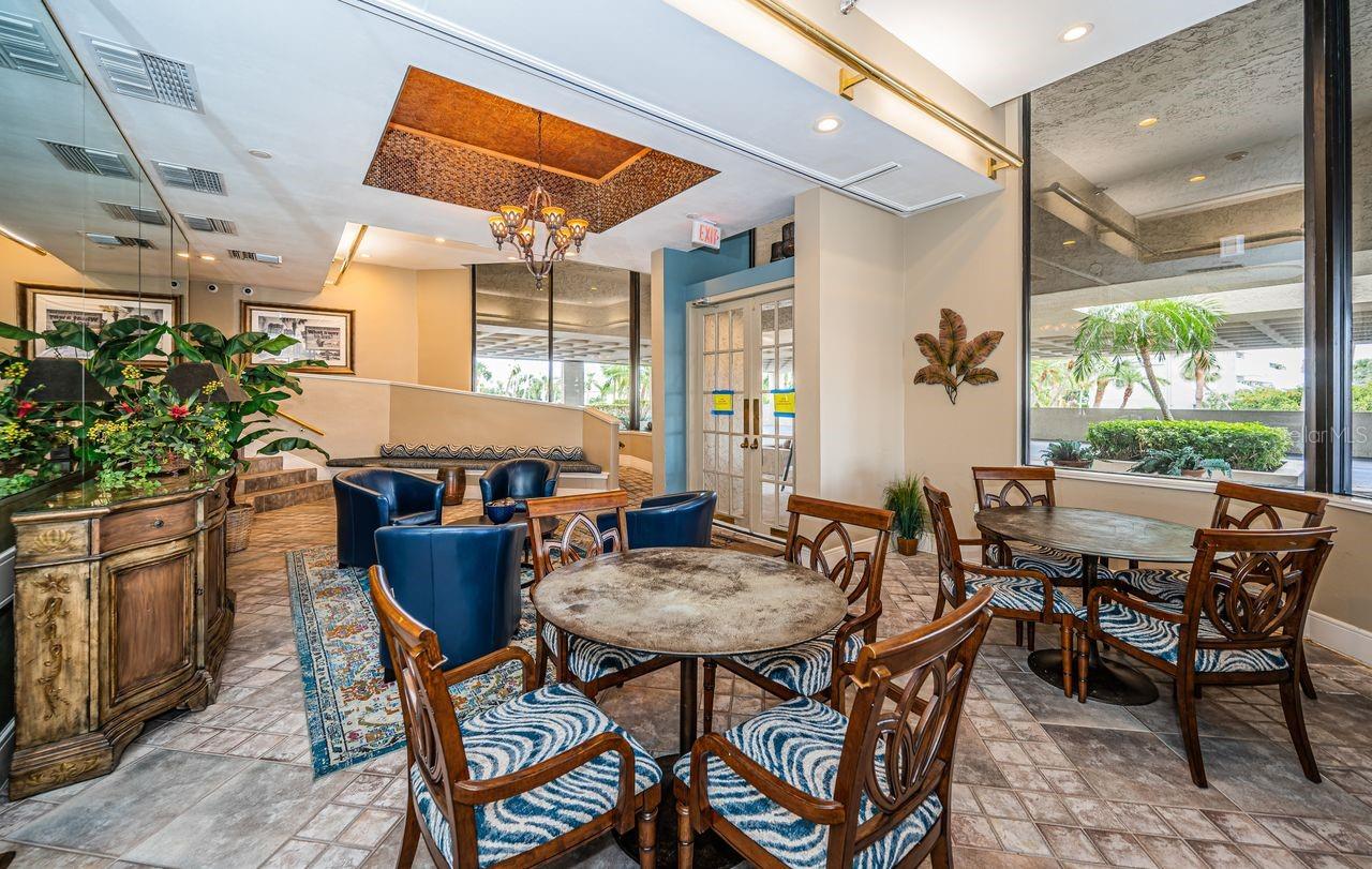 LIGHTHOUSE TOWERS CONDO - Residential