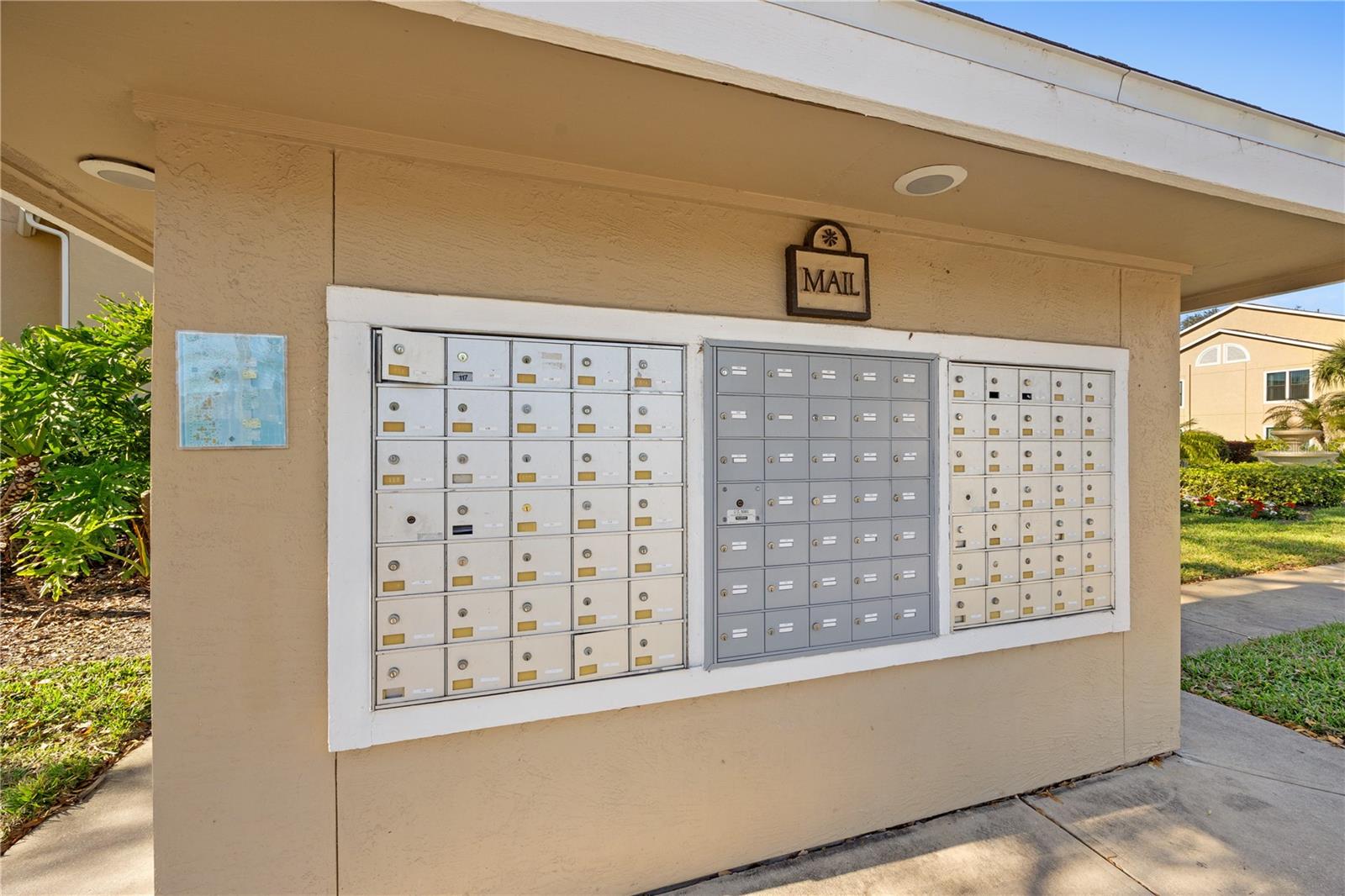 VINTAGE GRAND - Residential