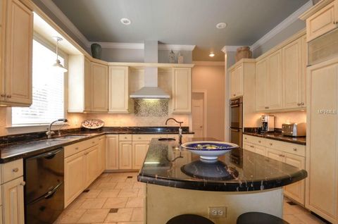 A home in TAMPA