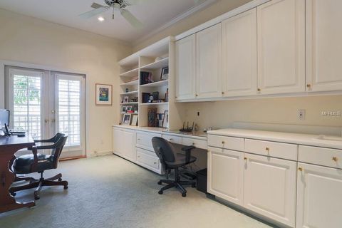 A home in TAMPA