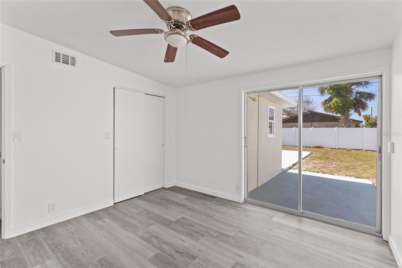 CORTEZ GARDENS FIRST SEC - Residential