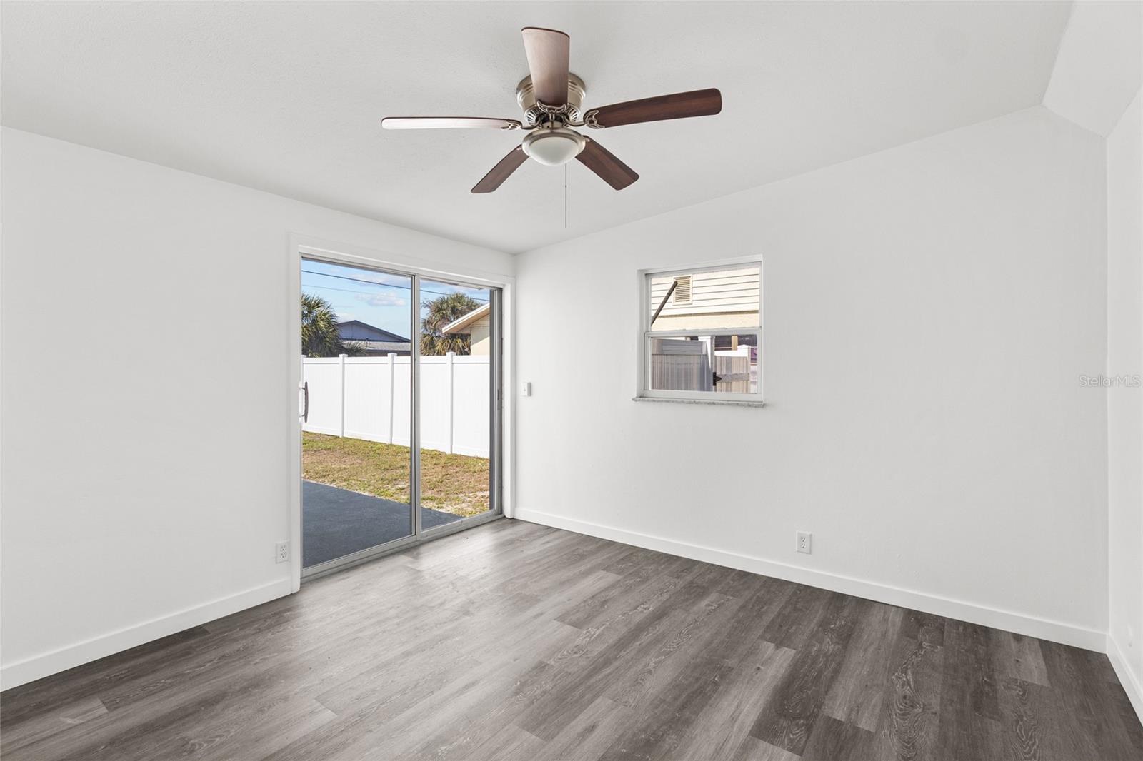 CORTEZ GARDENS FIRST SEC - Residential