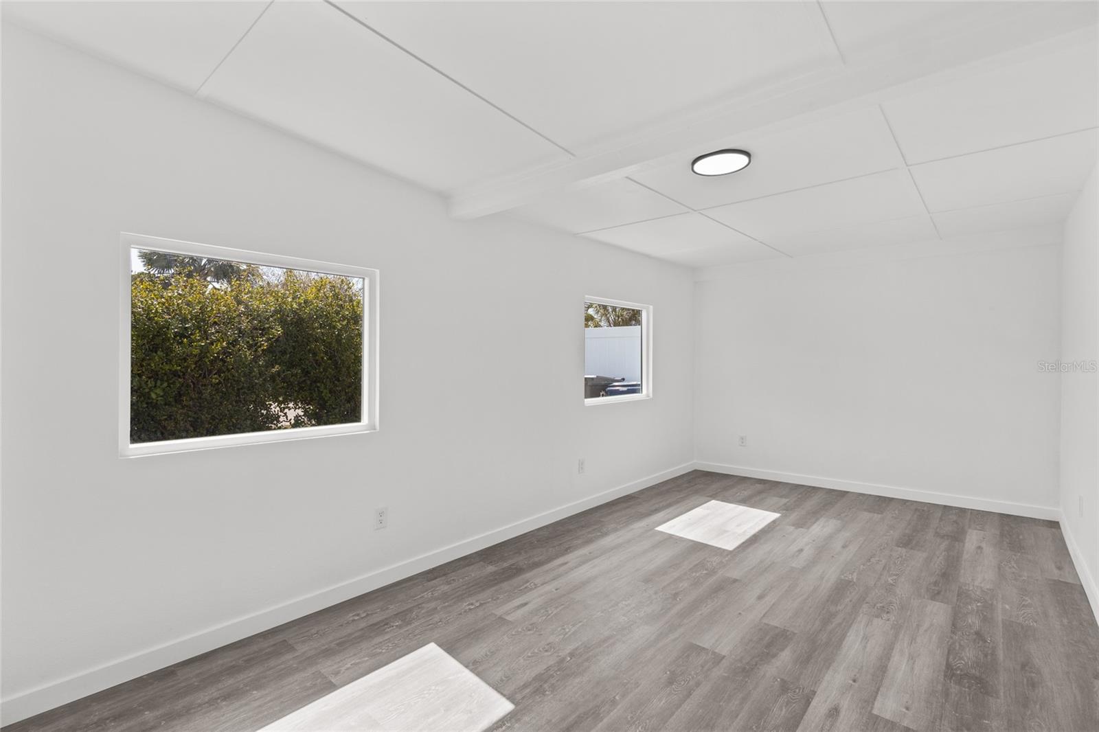 CORTEZ GARDENS FIRST SEC - Residential