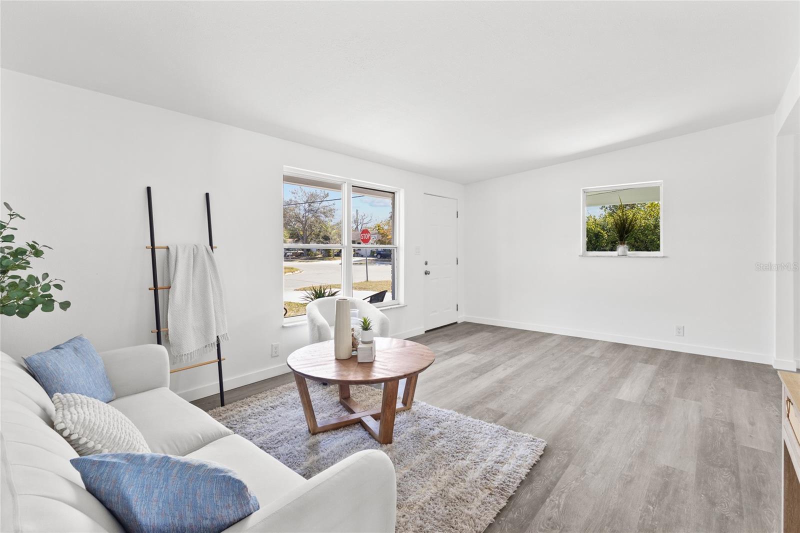 CORTEZ GARDENS FIRST SEC - Residential