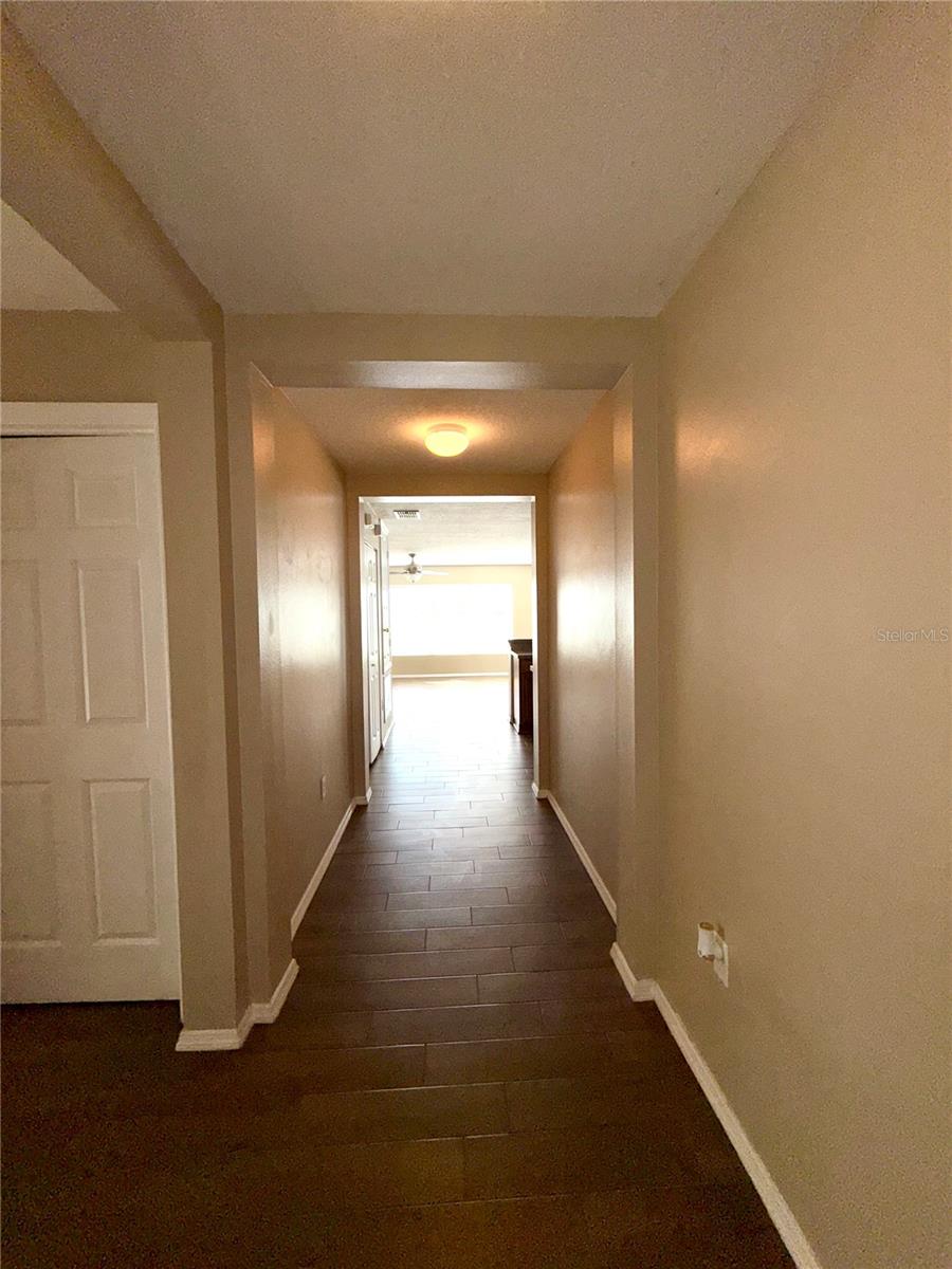 MOUNT DORA LANCASTER AT LOCH LEVEN PH 2A - Residential Lease