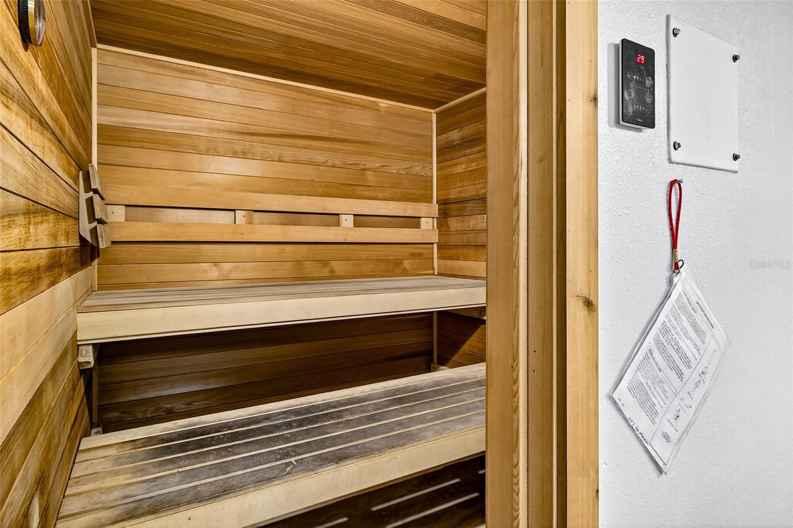 COVE CAY VILLAGE III - Residential