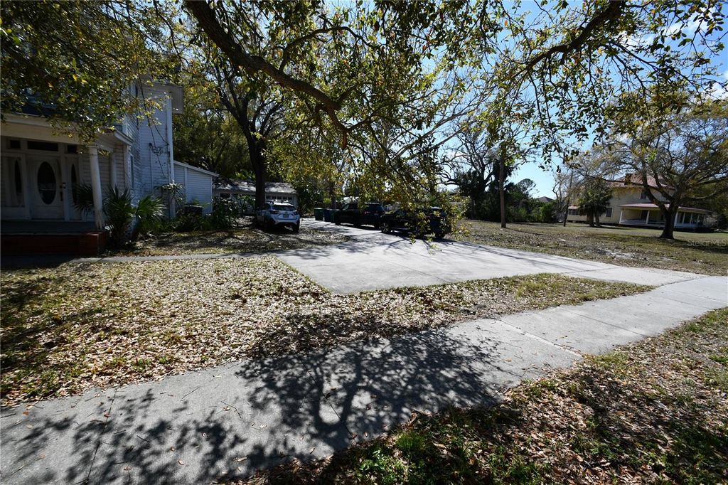 Photo of 8020 Interbay Boulevard, Tampa, FL 33616 (MLS # TB8481829)
